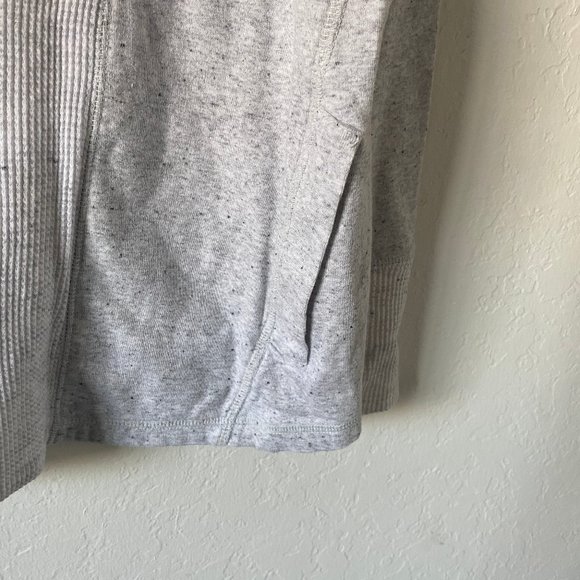 Talbots Womens Cardigan Speckled White Size SP Petite Waffle Knit Minimalist - Picture 4 of 11